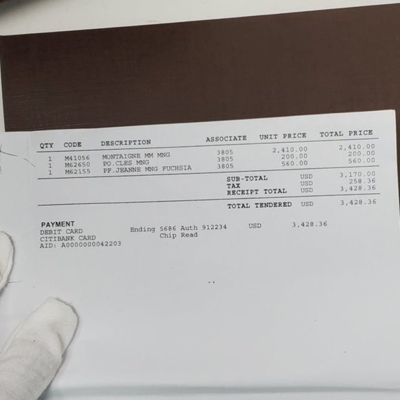 Louis Vuitton Montaigne MM Monogram Shoulder Bag - Picture 15 of 16